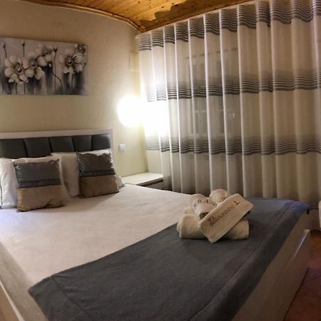 Casa Pelourinho Apartment โกเวยา ภายนอก รูปภาพ