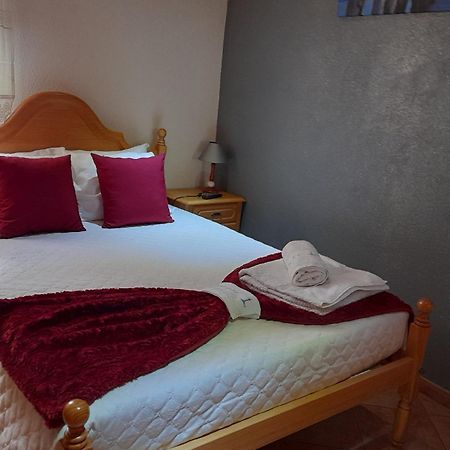 Casa Pelourinho Apartment โกเวยา ห้อง รูปภาพ